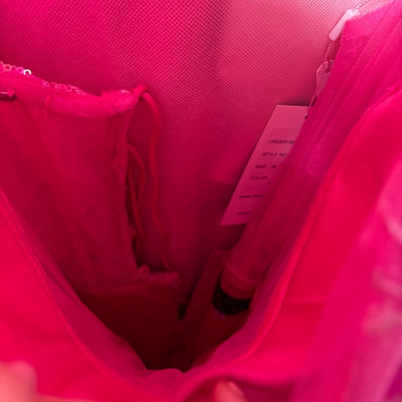 Size 2 (Fits like 00) Pink Prom Dress, New with tags - Picture 3 of 5